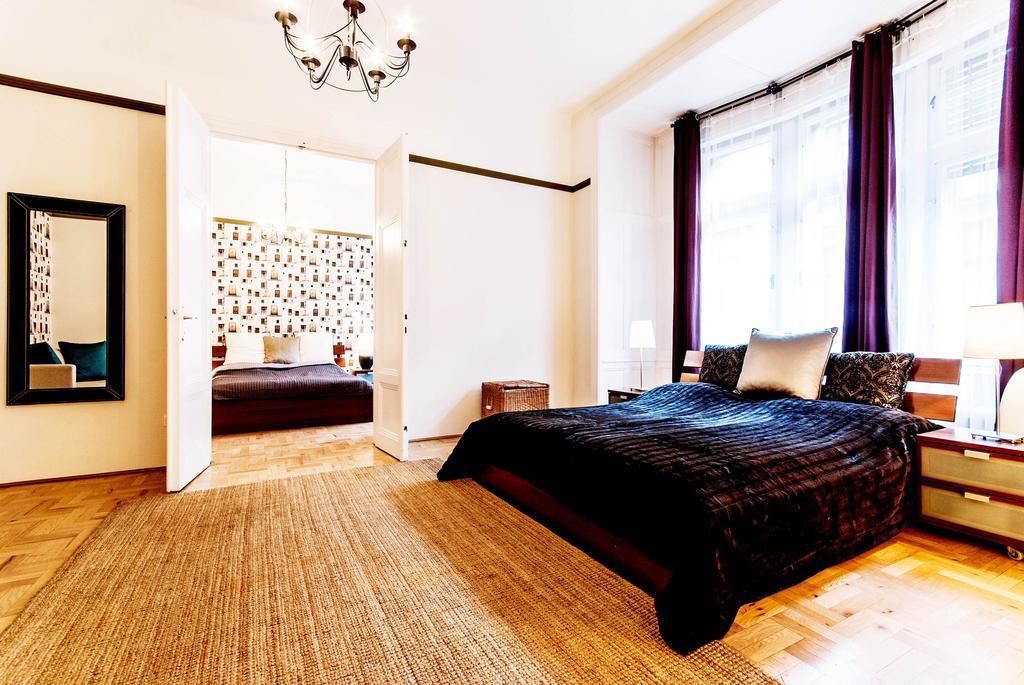 The Fashion Street Apartment Budapest Zimmer foto