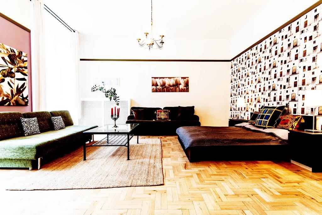 The Fashion Street Apartment Budapest Zimmer foto